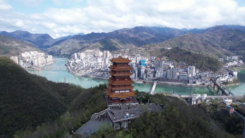 正在上傳...